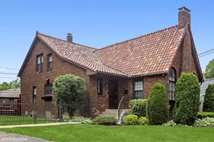 330 E St Charles Rd, Elmhurst, IL 60126 - Photo 34