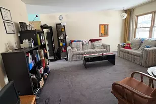 170 Cherrywood Rd, Buffalo Grove, IL 60089 - Photo 2