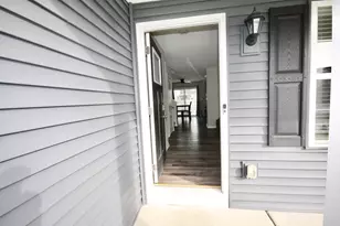 1600 Bayberry Ln, Pingree Grove, IL 60140 - Photo 2