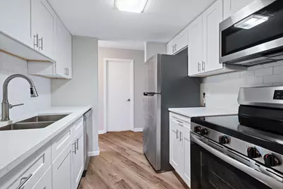 1 Renaissance Place #409, Palatine, IL 60067 - Photo 6