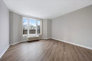 1 Renaissance Pl, Palatine, IL 60067 - Photo 10