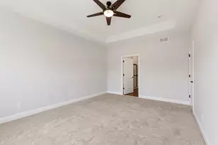 2248 Maggie Ln, Sycamore, IL 60178 - Photo 16