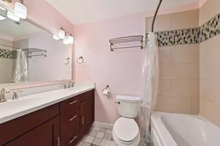 1426 Stonebridge Cir, Wheaton, IL 60189 - Photo 8