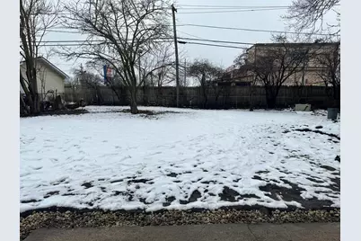 905 Tomahawk Trail, Round Lake Heights, IL 60073 - Photo 16