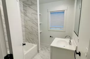 3830 W Touhy Ave, Lincolnwood, IL 60712 - Photo 12