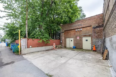 2148 W Belmont Avenue, Chicago, IL 60618 - Photo 20