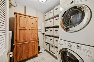 2230 Goldenrod Ln, Glenview, IL 60026 - Photo 10