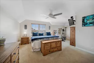 2230 Goldenrod Ln, Glenview, IL 60026 - Photo 18