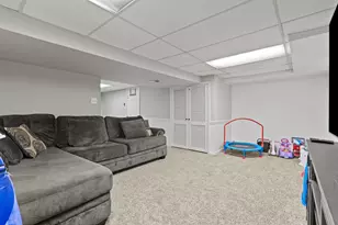 24431 W Lancelot Ln, Joliet, IL 60404 - Photo 28