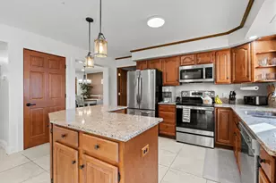 24431 W Lancelot Ln, Joliet, IL 60404 - Photo 10