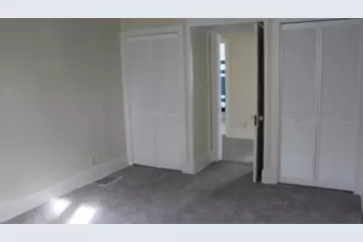 2709 Iowa Street, Davenport, IA 52803 - Photo 16