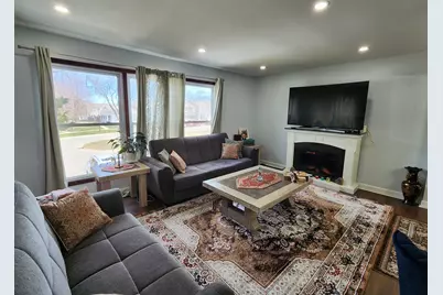 2011 Farnham Court, Schaumburg, IL 60194 - Photo 24