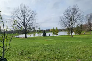 2011 Farnham Ct, Schaumburg, IL 60194 - Photo 48