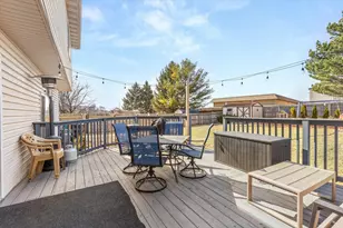 1101 Lindsay St, Joliet, IL 60431 - Photo 34