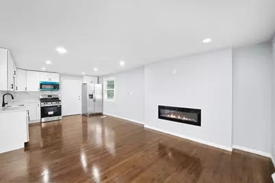 13228 S Rhodes Avenue, Chicago, IL 60827 - Photo 4