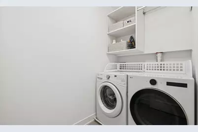 2341 W Roscoe Street #3W, Chicago, IL 60618 - Photo 34