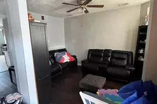 3914 N Christiana Ave, Chicago, IL 60618 - Photo 16