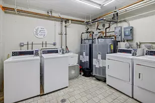 475 Shenstone Rd, Riverside, IL 60546 - Photo 20