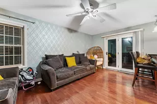 2829 Randall Ridge Dr, Elgin, IL 60124 - Photo 10