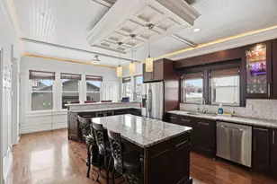 2407 Highland Ave, Berwyn, IL 60402 - Photo 10