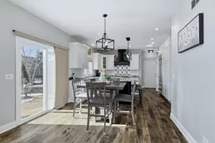 316 Ash Grove Ln, Oswego, IL 60543 - Photo 12