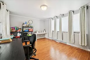 5239 N Virginia Ave, Chicago, IL 60625 - Photo 24