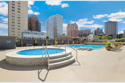 655 W Irving Park Road #5413, Chicago, IL 60613 - Photo 18