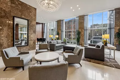 655 W Irving Park Road #5413, Chicago, IL 60613 - Photo 2