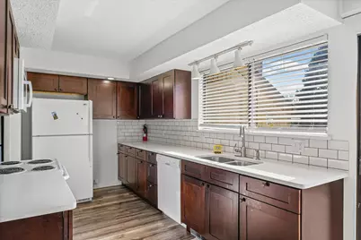 20 Colony West Drive, Champaign, IL 61820 - Photo 10