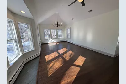 416 N Grove Avenue #2, Oak Park, IL 60302 - Photo 4