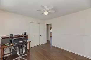 1030 W Kendall Terrace, Addison, IL 60101 - Photo 44