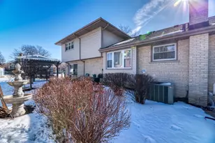 1030 W Kendall Terrace, Addison, IL 60101 - Photo 52