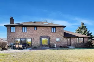 6201 Sleepy Hollow Ln, Lisle, IL 60532 - Photo 30