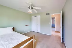 6201 Sleepy Hollow Ln, Lisle, IL 60532 - Photo 24