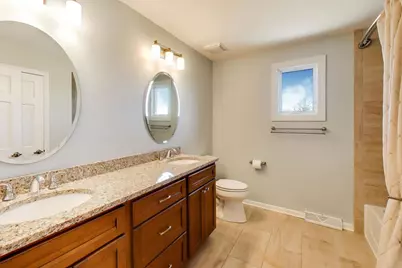 6201 Sleepy Hollow Lane, Lisle, IL 60532 - Photo 22