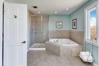 6201 Sleepy Hollow Lane, Lisle, IL 60532 - Photo 18