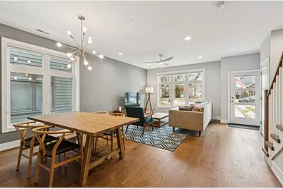 1120 Pitner Avenue, Evanston, IL 60202 - Photo 14