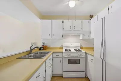 4809 W Oakwood Drive #A, McHenry, IL 60050 - Photo 6