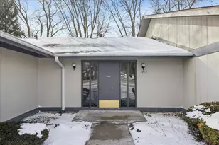 4809 W Oakwood Dr, McHenry, IL 60050 - Photo 22