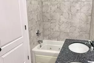 25 E 26th St, Chicago, IL 60616 - Photo 6