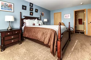 21449 Carlton St, Crest Hill, IL 60403 - Photo 12