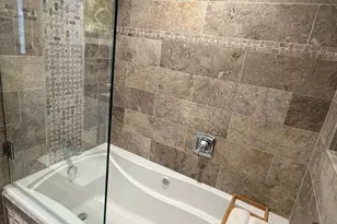 501 Glenwood Trail, Elgin, IL 60120 - Photo 24