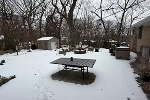501 Glenwood Trail, Elgin, IL 60120 - Photo 32