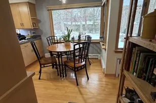 501 Glenwood Trail, Elgin, IL 60120 - Photo 16