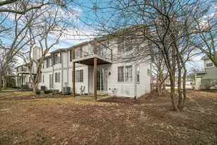 [Address not provided], Buffalo Grove, IL 60089 - Photo 20