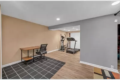 [Address not provided], Buffalo Grove, IL 60089 - Photo 18