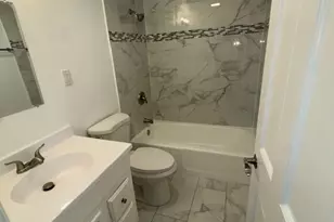 1198 Royal Glen Dr, Glen Ellyn, IL 60137 - Photo 18