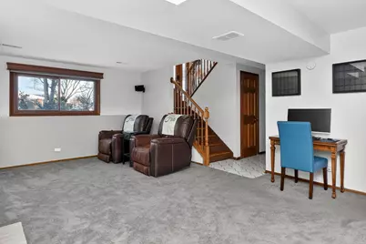 1580 College Lane S, Wheaton, IL 60189 - Photo 16