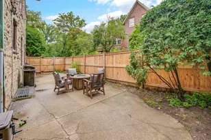 2014 W Hopkins Pl, Chicago, IL 60643 - Photo 26