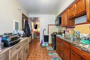 2123 Howard St, Evanston, IL 60202 - Photo 4